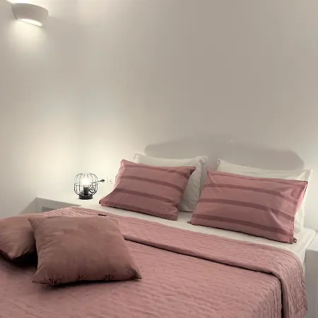 Alexander 公寓式酒店 4*