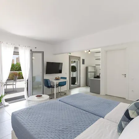 Aparthotel Alexander 4*