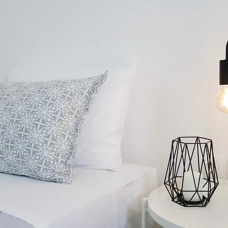 Alexander 公寓式酒店 德里奥斯