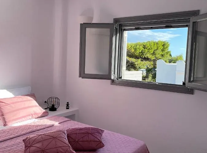 Alexander Aparthotel