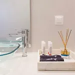 Lägenhetshotell Alexander 4*