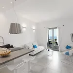 Alexander 4*