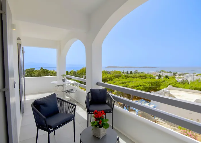 Alexander Apartahotel 4*